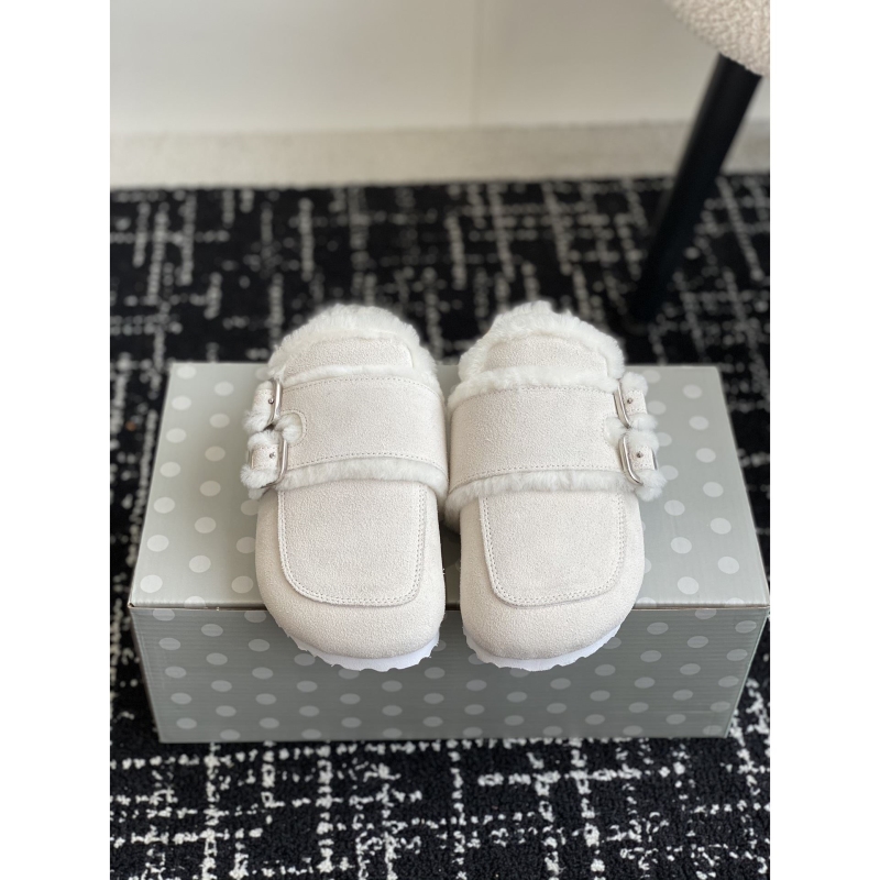 Other Slippers
